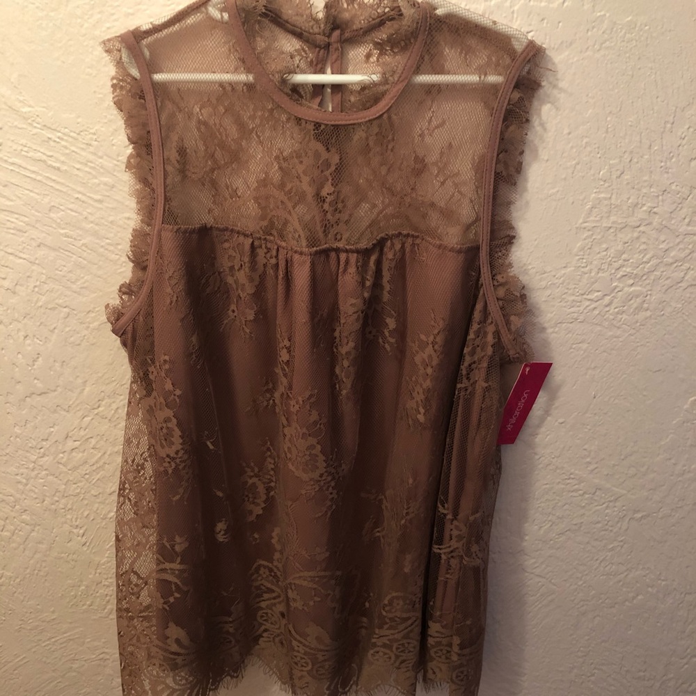 Lace tank